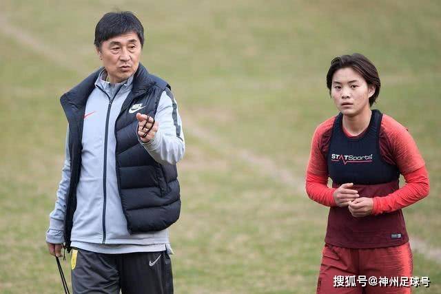 梅西没进球没助攻还罚丢点球 名宿：照样全场最佳
